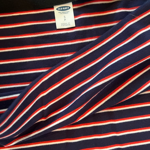 COPY - Old Navy fitted stretch pencil skirt - Picture 2 of 3